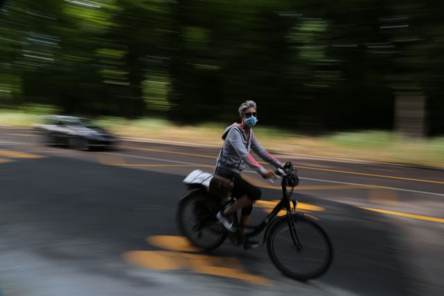 2 vélo 1Alain Dalouche